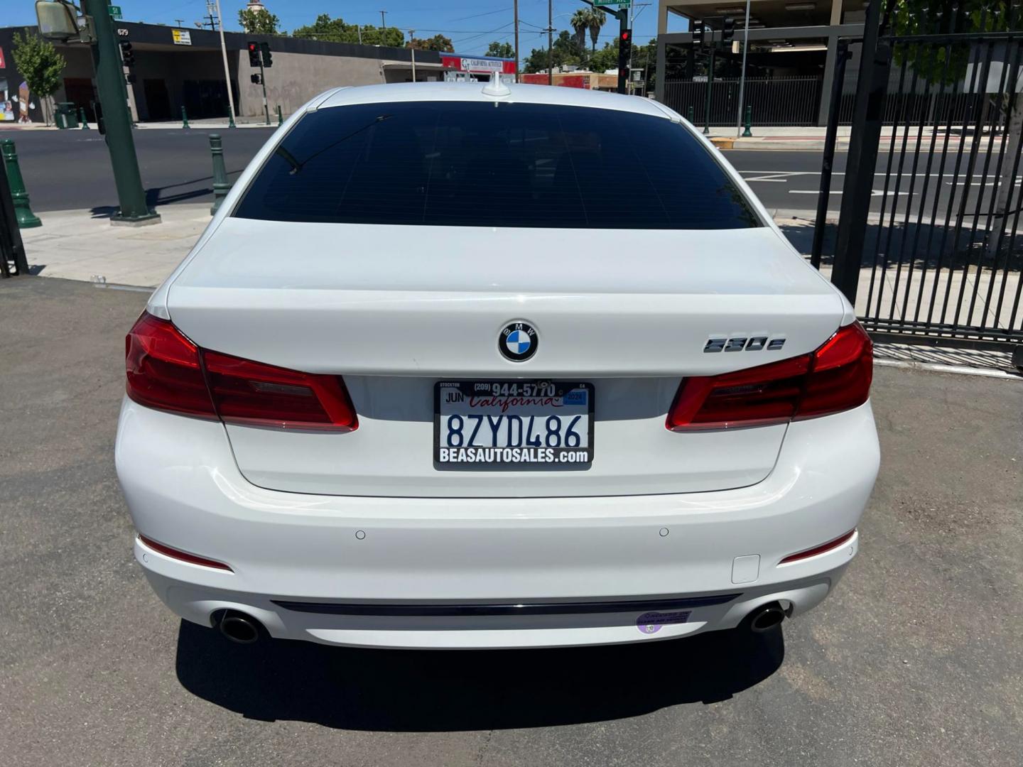 2019 WHITE /BLACK BMW 5-Series (WBAJA9C56KB) , located at 744 E Miner Ave, Stockton, CA, 95202, (209) 944-5770, 37.956863, -121.282082 - Photo#13